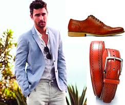 You have decided to do a beach wedding ceremony? Summer Wedding Attire For Men Made Easy Summer Wedding Attire Wedding Outfit Men Mens Fashion Wedding Guest