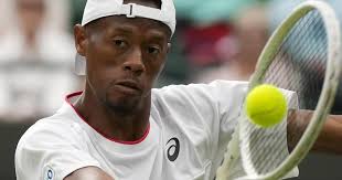 Chris Eubanks' magical Wimbledon ends against Daniil Medvedev, who faces  Carlos Alcaraz next