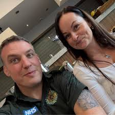 is running with a group of people feel easier than