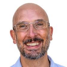 Colin Ross's Instagram, Twitter & Facebook