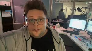 Corona-Wahnsinn: Radiomoderator Roger Rinker zwei Wochen am Arbeitsplatz  eingesperrt