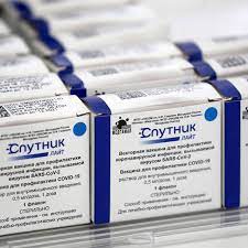 «собственно говоря, в ближайшее время в оборот поступит спутник лайт, который. Vlasti Moskvy Zakupyat 750 Tysyach Doz Vakciny Sputnik Lajt Obshestvo Rossiya Lenta Ru