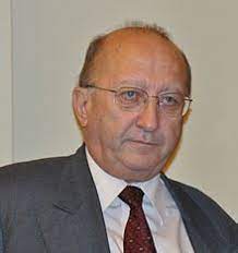 Die antike villa wo einst die familie pellegrini lebte, besteht aus dem erdgeschoss mit der rezepzion und dem frühstücks'raum und aus zwei stockwerken wo sich jetzt gästezimmer befinden. Alain Pellegrini Wikipedia
