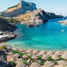 Rodos palladium leisure & wellness ist ein mehrfach ausgezeichnetes luxushotel bestehend aus einem hauptgebäude mit 6 etagen und 5 angrenzenden nebengebäuden, eines mit privaten pools, mit aussicht auf die üppig grünen gärten und die weite ägäis. Meanwhile On The Beautiful Island Of Rodos Rhodes Rodos Greece Greek Greeks Greeklife Greekislands Summer Vacation Greece Beach Greece Cruise Italy