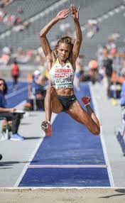 Alexandra wester (ca) media in category alexandra wester. Weitspringerin Alexandra Wester Wie Aus 600 Paar Sportschuhen Hoffnung Wird Sport Tagesspiegel