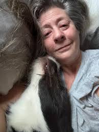 She doesn't go out anywhere without her ball !! Lol … Lilly~Mouse