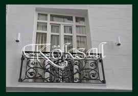 Ferforje balkon korkuluğu yaptıracağınız alanın eni ve boyu ölçülür. Ferforje Balkon Korkuluk Ferforje Balkon Korkuluk Modelleri