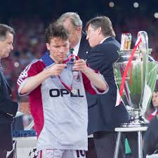 Era a noite de 20 de junho, na «banheira» de roterdão, a alemanha acabara de ser vencida por uma equipa de portugal que ao já estar apurada, tinha utilizado as segundas linhas. Lothar Matthaus Facebook