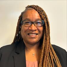 Melvia Dillard successfully defended her dissertation proposal, “Navigating  Pathways: A Phenomenological Study