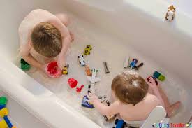 SNOW TUB: A silly sensory activity with flour - Busy Toddler