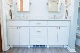 We did not find results for: Transitional Beachy Master Bathroom Klassisch Modern Badezimmer Indianapolis Von Case Design Remodeling Of Indianapolis Houzz