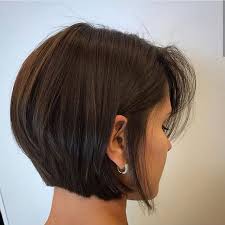 See more of bob frisuren on facebook. 33 Moderne Bob Frisuren Gestuft Bob Frisur Haarschnitt Bob Kurzhaarfrisuren