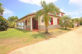 Location Villa De Standing Guadeloupe Avec Vue Mer Et Piscine Jardin Death In Paradise Outdoor Structures Outdoor