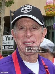 Steve Malo's Instagram, Twitter & Facebook