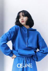Star sessions featured a solo performance by kansas city singer/songwriter claire adams on monday, sept. Blackpink S Lisa Wears Chic Loungewear From Celine