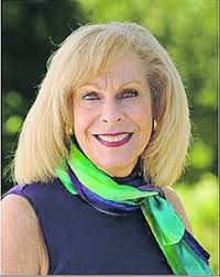 Sleepy Hollow Parents' Club Celebrates Retiring Teachers