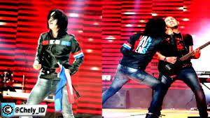 Temukan lagu terbaru favoritmu hanya di lagu 123 stafaband planetlagu. Lagu Setia Band Terbaru 2016 Belahlah Dadaku Youtube