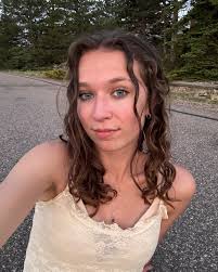 Hiii I'm Fiona, I'm from Denver Colorado and Boulder is one of my top two  choices!! I'm majoring in Biological Sciences-Ecology & Evolutionary  Biology and I'll be in the honors program as