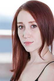 Photos media theatrical :90 reel (performance video) quicktime. Kayla Harrity