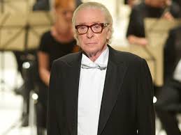 Jun 17, 2021 · lured into a street gang headed by the paternal fagin (michael caine), twist is attracted to the lifestyle — and red (sophie simnett), an alluring member of fagin's crew. Film Of The Week Youth