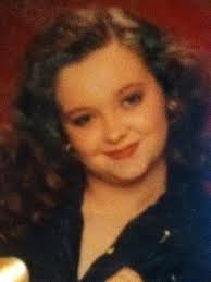 I never thought I would be posting this, My cousin Lisa Hall passed away  yesterday. Lisa, you where one of a kind and always put family first. I  will always hold on