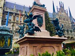 Varengold bank ag is an independent german private bank. Estateguru Works With Varengold Bank To Offer Property Backed Loans In Germany