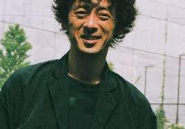 俳優界一の服バカ 滝藤賢一のおしゃれすぎる私服スナップ30日 3 people uomo webuomo 俳優 トリッカーズ 滝