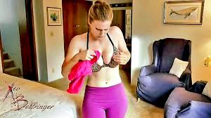 Milf Xev Bellringer Indulges Her Son With A Blowjob And Voluptuous Breasts  - XXXBP