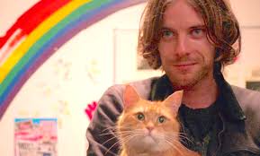 A STREET CAT NAMED BOB (2016): New Trailer Starring LukeTreadaway & Joanne  Froggatt