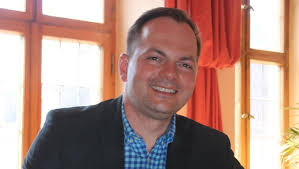 Ellingen nimmt Gespräche mit Hetzner Online auf