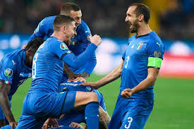 «голубая эскадра» на чемпионате мира 2010 года с позором провалилась. Sbornaya Italii Na Evro 2020 Kak Roberto Manchini Izmenil Komandu Chempionat