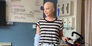 She played a number of small roles in films and on television before obtaining recognition for h. Selma Blair Zeigt Sich Wegen Ms Krankheit Mit Glatze