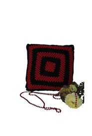 Hazır yastık kılıfları yerine bu örgü yastık ve kırlentleri ördüğünüzde uzun süre eskimeyecek, aynı zamanda evinize renk katacak çok şık yastık ve. Pafuli Dekoratif Yastiklar Kirlent Ve Modelleri Hepsiburada Com