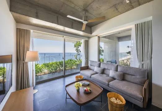 Chicland Danang Beach Hotel