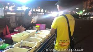 Maybe you would like to learn more about one of these? Makan Malam Nasi Lemak Pandan Mieeza Di Mid Point Shopping Complex Pandan Indah Ceritera Si Gadis Biru