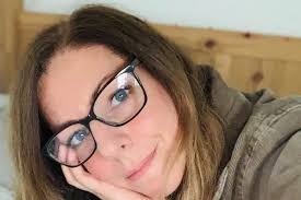 Every day, it gets worse' Mum has urgent cancer surgery 'cancelled  indefinitely' because hospital is overrun with Covid patients