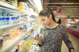 Quando compriamo qualche prodotto destinato all'alimentazione, la prima cosa che in genere guardiamo è la data di scadenza. Data Di Scadenza Degli Alimenti Quando Essere Tolleranti E Quando Buttare