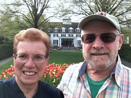 The Frog and PenguINN: The Inn Place in Woodstock