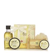 I find the lotion a bit thin so i mix it with a thicker fragrance free lotion and it works perfectly. Amazon Com The Body Shop Moringa Festive Picks Gift Set Beauty