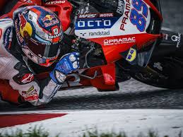 Grand prix motorcycle racing is the premier class of motorcycle road racing events held on the championship is currently divided into four classes: 6uz8ruyroulz6m