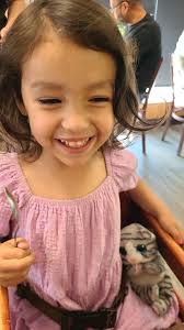 act of kindness at american table