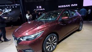 شرح مواصفات نيسان سنترا 2020 الشكل الجديد بمعرض شنغهاي الدولي youtube