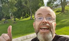 VIDEO: Predikant jaget av lærere i Bodø