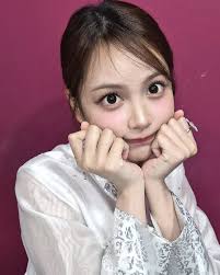 Potret Keren Carmen H2H Jadi MC di Acara Musik Besar Korea, Ngomongnya Udah  Fasih Banget