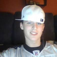 Tyler Jay Morey (@TrizzyTrae)