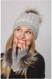 Linda Richards Houndstooth Pom-Pom Hat Ha-91