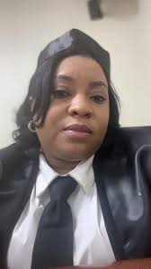 Hoy es un día muy especial para todos nosotros, los abogados. Es un momento  para reflexionar sobre la responsabilidad que tenemos de ser defensores de  la justicia y guardianes de los derechos de cada ...