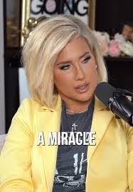 Haley Weston's Instagram, Twitter & Facebook