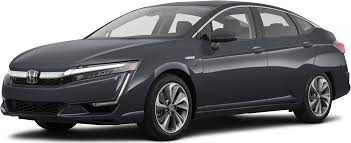Our comprehensive coverage delivers all you need to know to make an informed car buying decision. 2020 Honda Clarity Plug In Hybrid Reviews Pricing Specs Kelley Blue Book