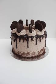 Delicious and vegan oreo layer cake: Gruensteinkitchen Oreo Torte